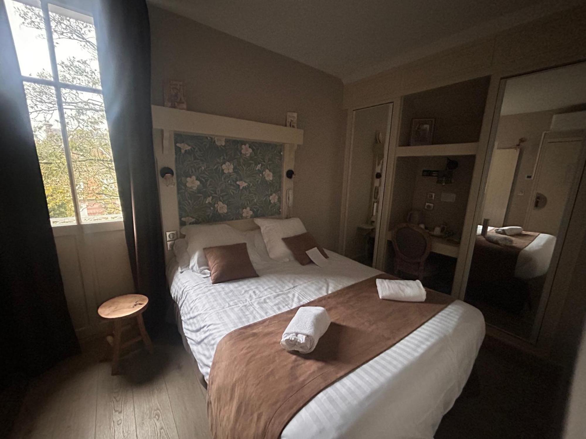 Logis Hotel- Restaurant Le Relais Guillaume De Normandy Saint-Valery-sur-Somme Exterior photo